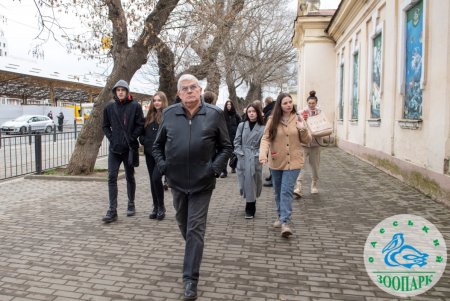 В Одесском зоопарке провели лекцию по зоопсихологии для студентов (фото)