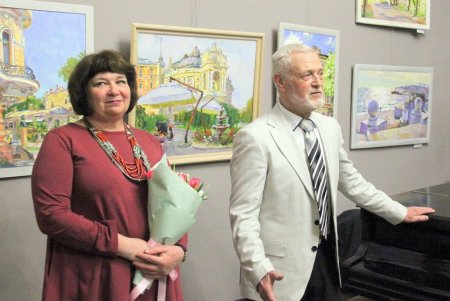 Одесситам предлагают полюбоваться красотами родного города на выставке «Весна на склонах Одессы» (фоторепортаж)