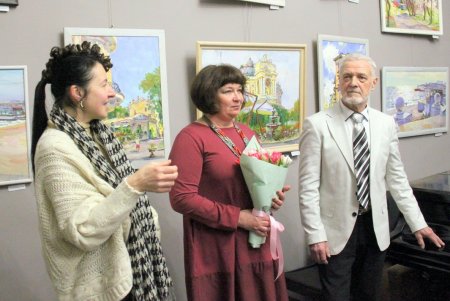 Одесситам предлагают полюбоваться красотами родного города на выставке «Весна на склонах Одессы» (фоторепортаж)