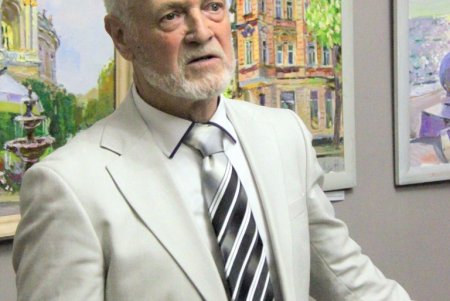 Одесситам предлагают полюбоваться красотами родного города на выставке «Весна на склонах Одессы» (фоторепортаж)