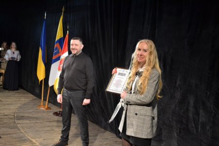 Городские власти поздравили коммунальщиков с профессиональным праздником (фото)