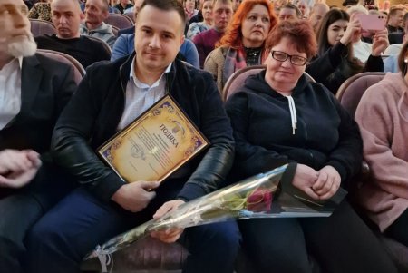 Городские власти поздравили коммунальщиков с профессиональным праздником (фото)