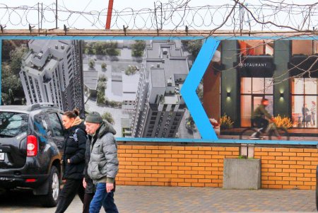 Прогулка по площади и улице имени архангела Михаила (фоторепортаж)
