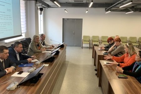 Одесские медики и общественные активисты обсудили пути противодействия распространению ВИЧ, туберкулеза и вирусных гепатитов (фото)