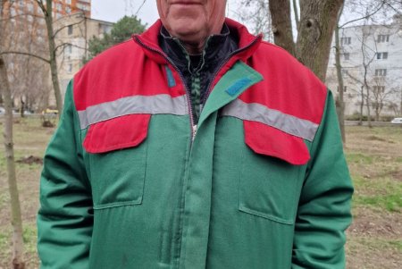 Одесские коммунальщики провели большую уборку на двух основных зеленых локациях города (фото)
