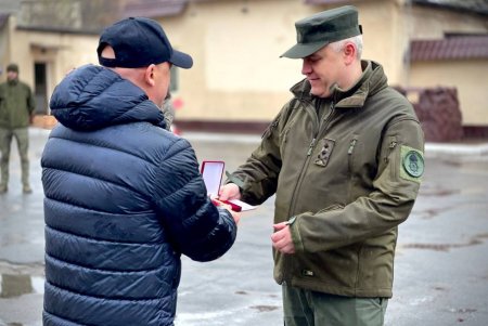 В честь годовщины создания Нацгвардии мэр Одессы наградил военнослужащих (фото, видео)