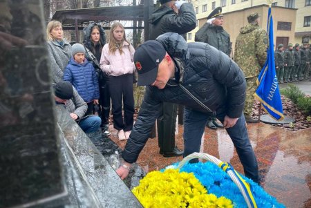 В честь годовщины создания Нацгвардии мэр Одессы наградил военнослужащих (фото, видео)
