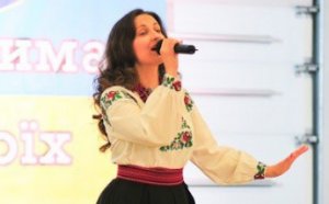 Благотворительный концерт для переселенцев прошел в Одессе (фото)