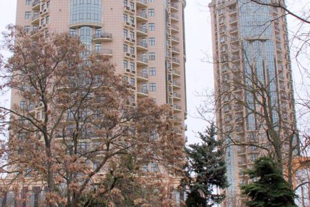 Генуэзская: зеленая улица, названная в честь итальянского города-побратима (фоторепортаж)
