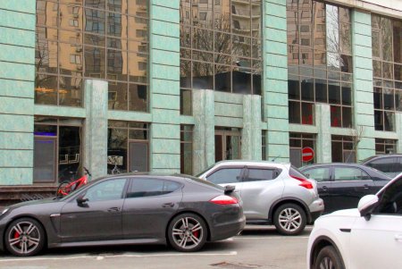 Генуэзская: зеленая улица, названная в честь итальянского города-побратима (фоторепортаж)