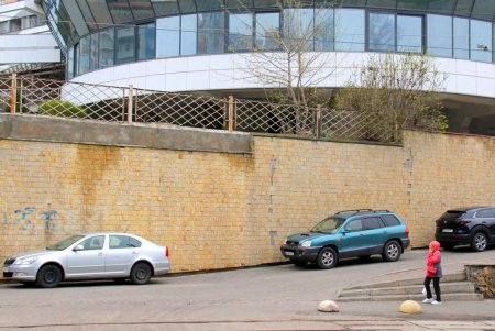 Генуэзская: зеленая улица, названная в честь итальянского города-побратима (фоторепортаж)
