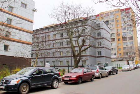 Генуэзская: зеленая улица, названная в честь итальянского города-побратима (фоторепортаж)