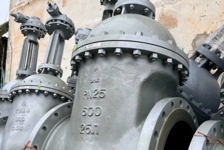 Коммунальщики Одессы получили помощь для подготовки к новому отопительному сезону (фото)