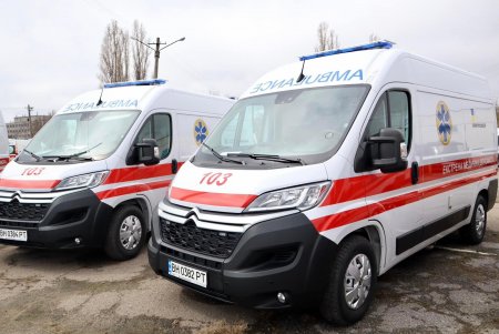 Одесский центр экстренной медпомощи и медицины катастроф получил восемь новых реанимобилей (фото)