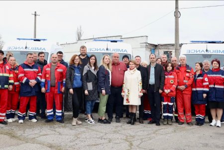 Одесский центр экстренной медпомощи и медицины катастроф получил восемь новых реанимобилей (фото)