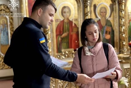 Одесские спасатели перед Пасхой проверяют безопасность в храмах (фото)