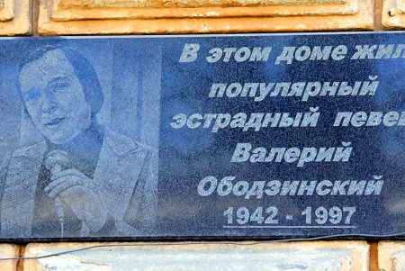 Прогулка по тихой и загадочной улице Дворянской (фоторепортаж)