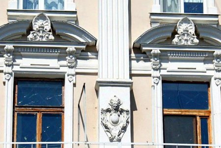 Прогулка по тихой и загадочной улице Дворянской (фоторепортаж)