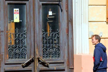 Прогулка по тихой и загадочной улице Дворянской (фоторепортаж)
