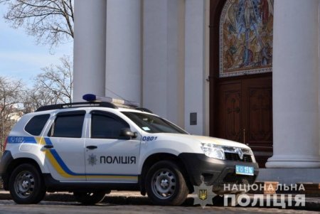Во время поминальных дней в Одесской области усилят охрану правопорядка возле кладбищ (фото)