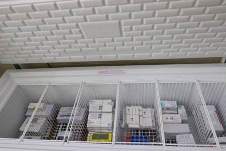 В детских медучреждениях есть все необходимые вакцины, которые хранятся в новом современном холодильном оборудовании (фото)
