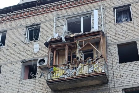 Николаев подвергся массированному ракетному обстрелу: разрушены жилые дома, есть жертвы (фоторепортаж) 