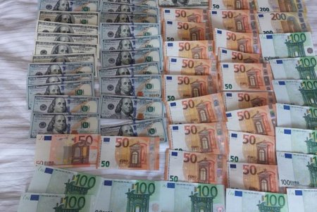 Житель Одесской области за шесть тысяч долларов США переправлял за границу призывников под видом волонтеров (фото)