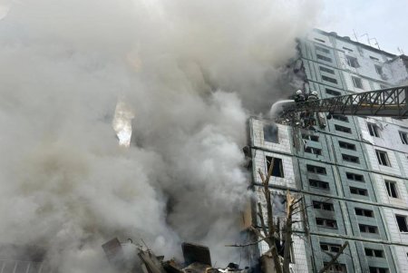 Ракетный удар по Украине: разрушены многоэтажки и частные дома в Умани и Днепре, есть погибшие и пострадавшие (фоторепортаж)