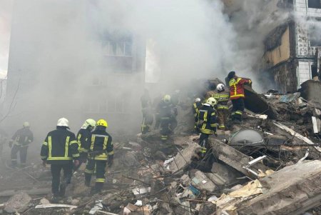 Ракетный удар по Украине: разрушены многоэтажки и частные дома в Умани и Днепре, есть погибшие и пострадавшие (фоторепортаж)