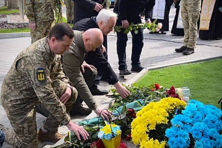 В Одессе открыли монумент «Стена Героев» с именами погибших пограничников, защищавших нашу страну (фото)