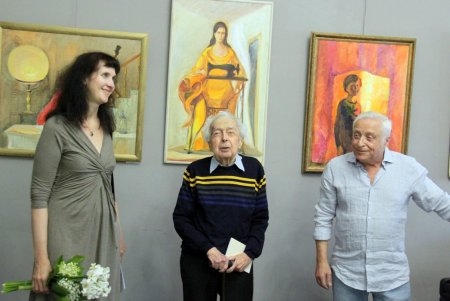 В Одессе открылась выставка картин - «Родом из детства» (фоторепортаж)