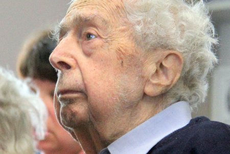 В Одессе открылась выставка картин - «Родом из детства» (фоторепортаж)