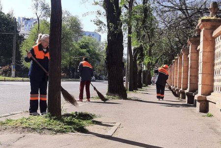 В Одессе продолжается акция «Большая уборка» (фото)