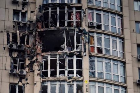 Ночные атаки Одессы и Киева: пожары, разрушения и пострадавшие (фоторепортаж)