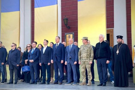 На Думской площади состоялась церемония поднятия флага Европейского Союза (фоторепортаж) 