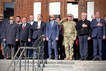 На Думской площади состоялась церемония поднятия флага Европейского Союза (фоторепортаж) 