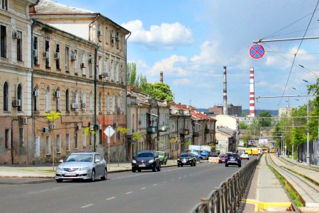 Спуск Маринеско — оживленная магистраль, соединяющая центр города и Пересыпь (фоторепортаж) 