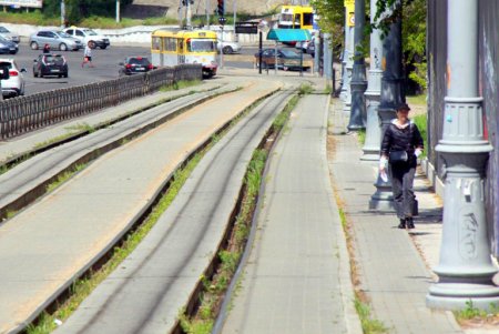 Спуск Маринеско — оживленная магистраль, соединяющая центр города и Пересыпь (фоторепортаж) 