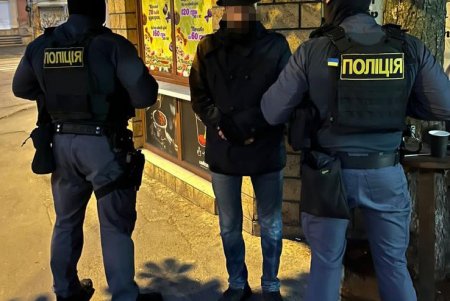 Межрегиональная группа наркодельцов в месяц сбывала в Одесской области метадон на несколько миллионов гривен
