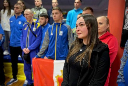 Геннадий Труханов поддержал боевой дух национальной сборной по таиландскому боксу перед поездкой в Бангкок (фото, видео)