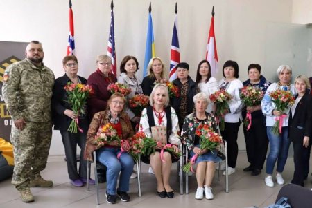 Власти Одессы провели встречу с матерями погибших воинов (фото)
