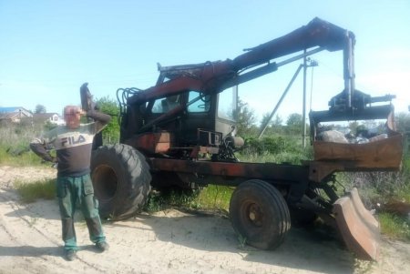В Кучурганах группа дельцов незаконно добывала песок из карьера площадью 72 гектара (фото)