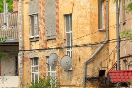 Улица Мечникова: прогулка по одной из самых длинных улиц Одессы (фоторепортаж) 