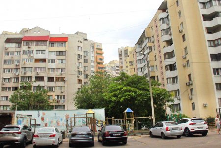«Улица институтских задних дворов»: прогулка по малоизвестной улице Композитора Нищинского (фоторепортаж) 