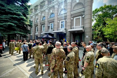 Одесская мэрия выражает глубокие соболезнования в связи с преждевременной смертью Владимира Кольчика (фото)