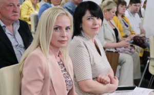 Одесская мэрия поздравила семейных врачей городских медучреждений с профессиональным праздником (фото)