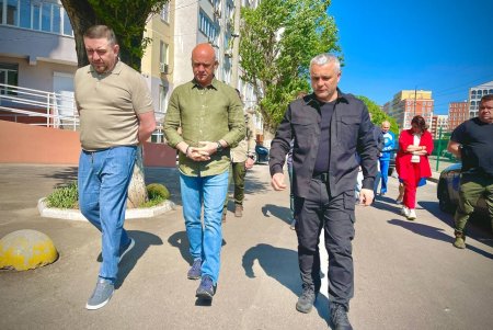 В Одессе провели акцию в память о детях, ставших жертвами российской агрессии (фоторепортаж)