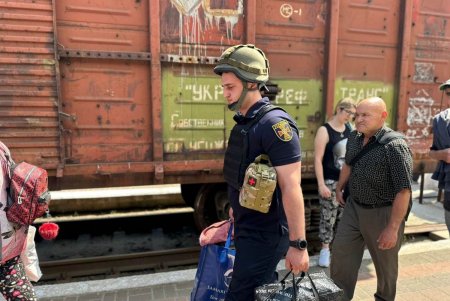 Разрушение дамбы Каховской ГЭС: затопленные дома, эвакуация людей, гибель животных и экологическая катастрофа для всего Черноморского бассейна (фоторепортаж) 