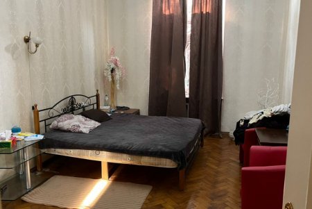 26-летний одессит втягивал женщин в проституцию и руководил работой борделей (фото, видео)