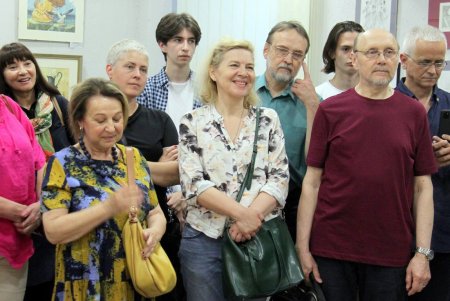 Во Всемирном клубе одесситов открылась выставка молодых художников (фоторепортаж)